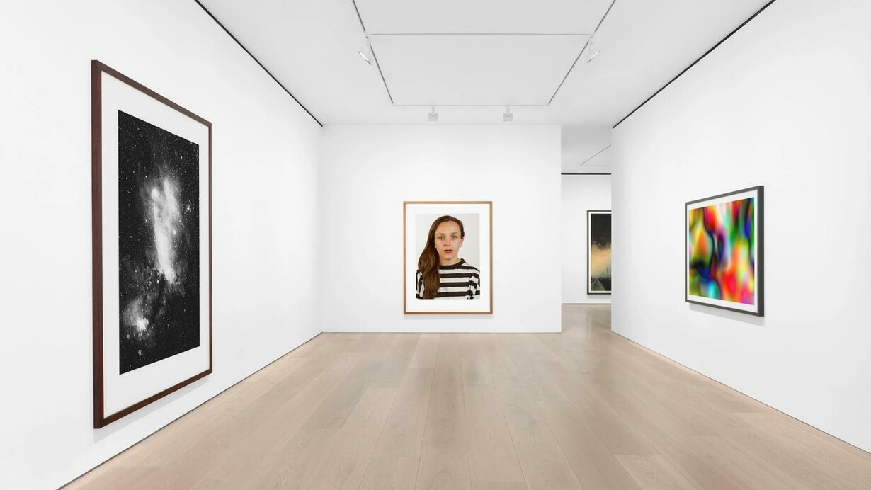 Thomas Ruff, Expériences lumineuses, exhibition view. Courtesy of David Zwirner Gallery