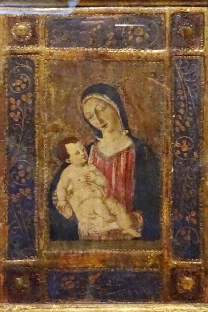 Icilio Federico Joni, Madonna con il Bambino, falso d'autore di Icilio Federico Joni e aiuti sullo stile di Matteo di Giovanni, primo quarto del XX secolo, Castello del Buonconsiglio, Trento