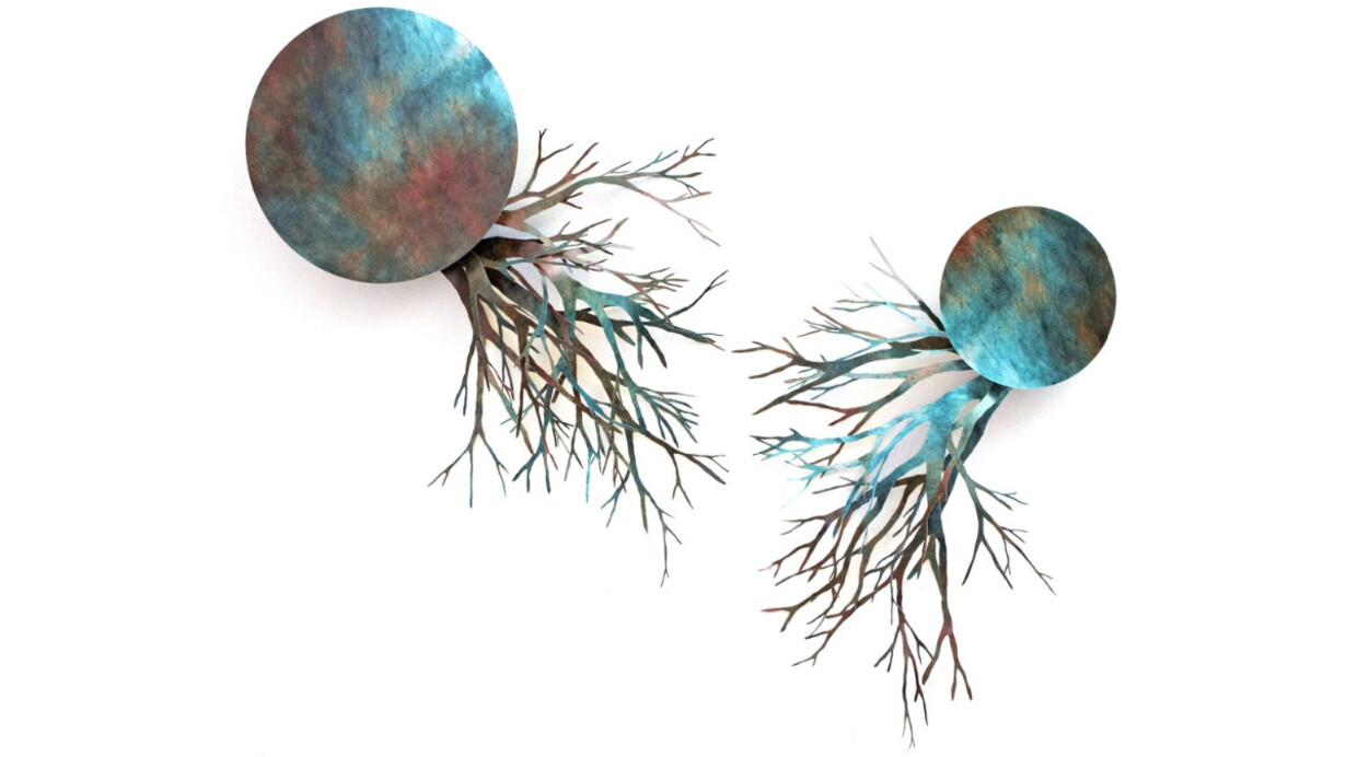 Whispers by Angelica Bergamini. Courtesy of Ivy Brown Gallery