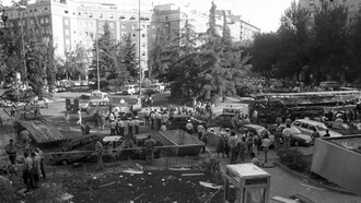El atentado de Hipercor fue el mayor de la historia de la banda terrorista ETA en la capital catalana,​ causando la muerte de 21 personas y heridas a otras 45