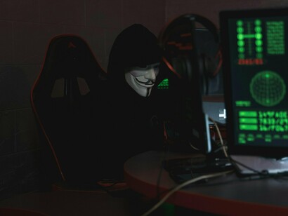 A falha mais notória do Brasil foi a incapacidade de detectar e neutralizar a espionagem em grande escala realizada pela NSA dos EUA antes das revelações de Snowden