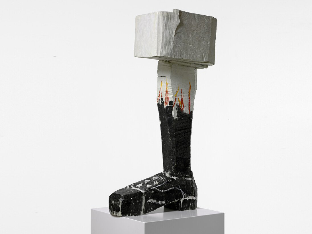 Georg Baselitz, Römischer Gruß (Roman Salute), 2004, Patinated bronze and oil paint, 52 3/16 x 14 9/16 x 27 9/16 inches, 132.5 x 37 x 70 cm, Edition 4/6 (6 + 1AP) © Georg Baselitz. Photo:Jochen Littkemann, Berlin. Courtesy Gagosian Gallery.