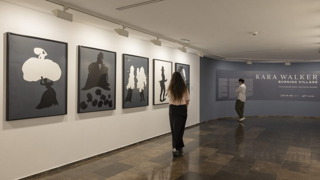 Kara Walker, Burning village, exhibition view. Courtesy of IVAM