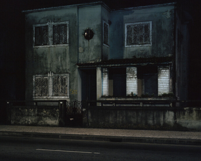 Depois. Courtesy of Benrubi Gallery