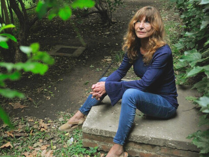 In this moment of reflection, Labayru challenges perceptions, revealing the contradictions of her life as a survivor and the complexities of her identity