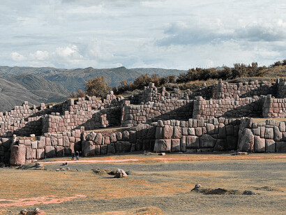 Sacsayhuamàn, Cuzco dans les Andes péruviennes