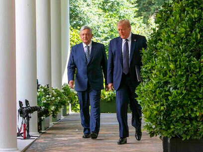 Diese Begegnung, die die Essenz einer neuen Ära einfängt, unterstreicht die dringende Notwendigkeit eines Dialogs, da Trumps Politik die wirtschaftliche Stabilität Mexikos und die Einwanderungsproblematik bedroht