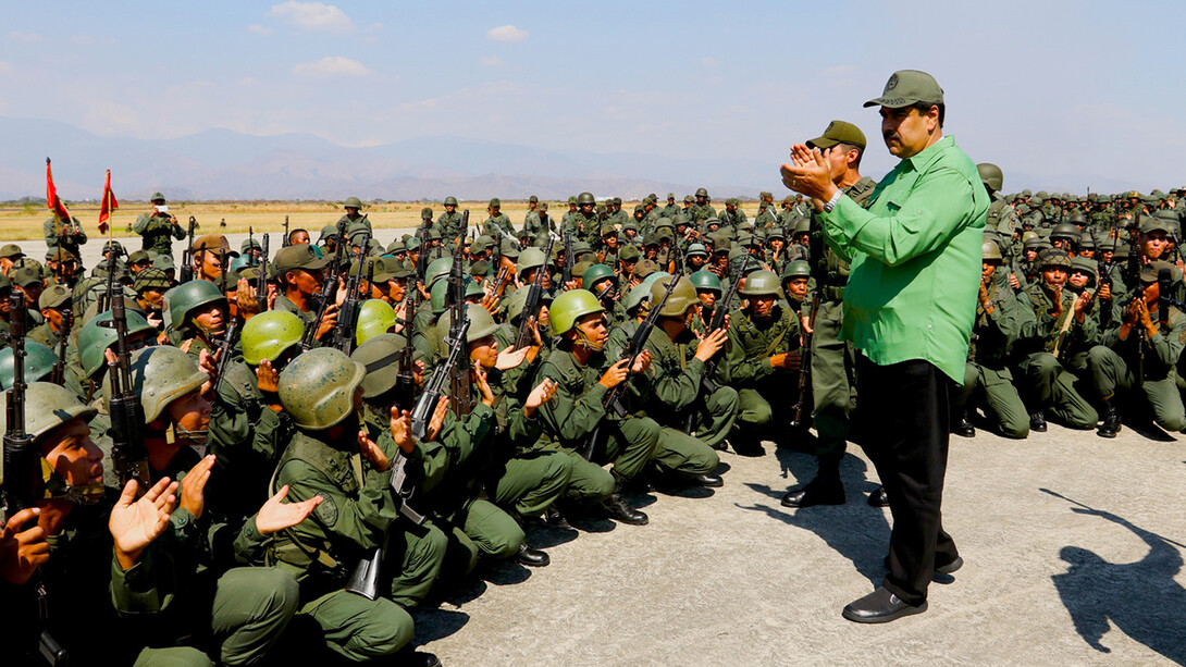 Maduro con militares venezolanos