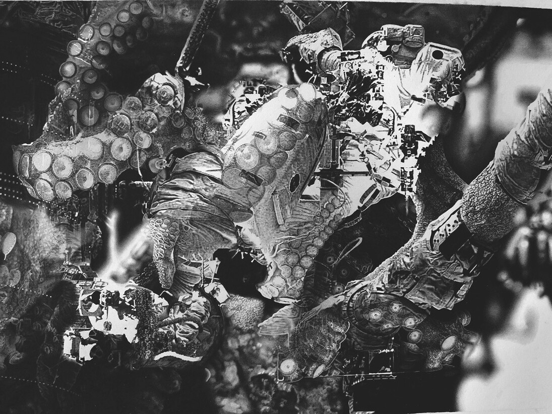 Tudi Deligne, Sans titre 6.4, 2011, Crayon noir sur papier, 65 x 42 cm, Courtesy de l'artiste et Galerie Mariska Hammoudi