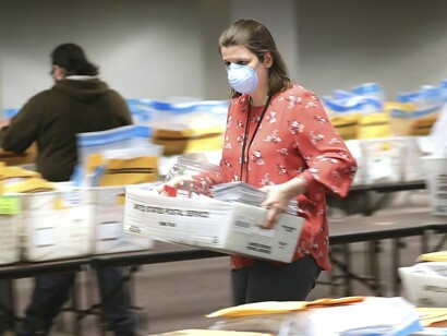 Can Americans vote by mail without the US Post office?