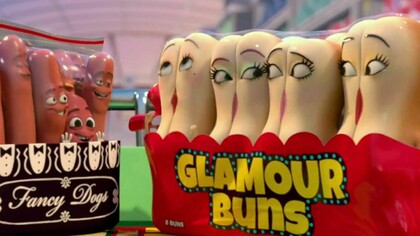 Salchichas y bollos de pan en "La fiesta de las salchichas"