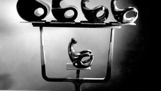 Gatto? "Principio genetico di una decisione" granito nero assoluto e ferro, 1982, 130x50x140h cm.