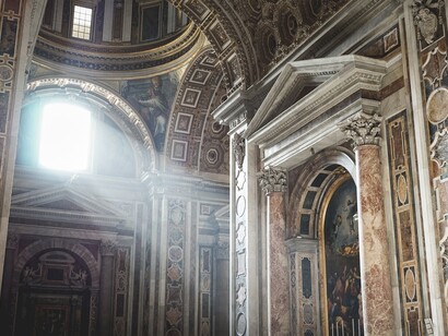 Interior de la basílica de San Pedro