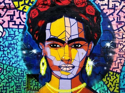 Frida Kahlo - Street Art - by Marko in Paris