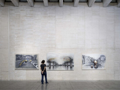 Luis Moro, El bramido de la Tierra, vista de exhibición. Cortesía del MUSAC