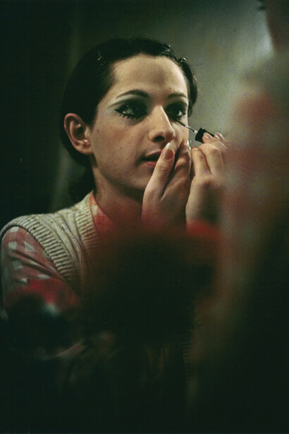 Lisetta Carmi, I travestiti, Adriana (Audrey) , Genova, 1965 - 1970. Per gentile concessione del Museo di Fotografia Contemporanea