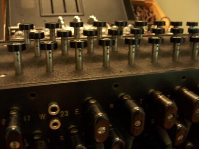 Detalhe da máquina enigma