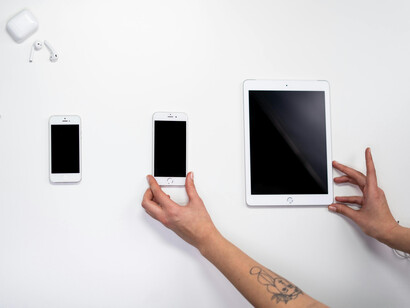 La normalización del uso excesivo del celular desde la infancia, sin un ejemplo adulto coherente, contribuye a una generación que lucha por encontrar un equilibrio entre conexión y concentración