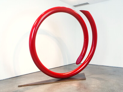 John Clement, Houdini, painted steel, 85 x 87 x 23 inches, 216 x 220 x 58 cm - 2014