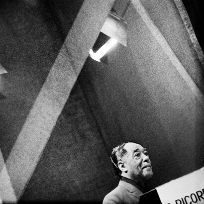 Duke Ellington: una esposizione multipla direttamente sul negativo durante lo scatto, durante un concerto a Milano del 1967