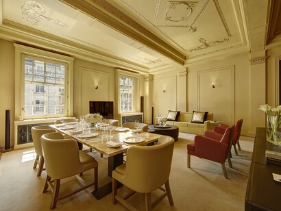 Hotel Cafe Royal. Celestine Suite, living room
