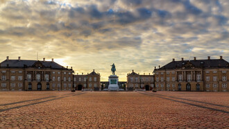 Amalienborg Palace © Ronel Reyes