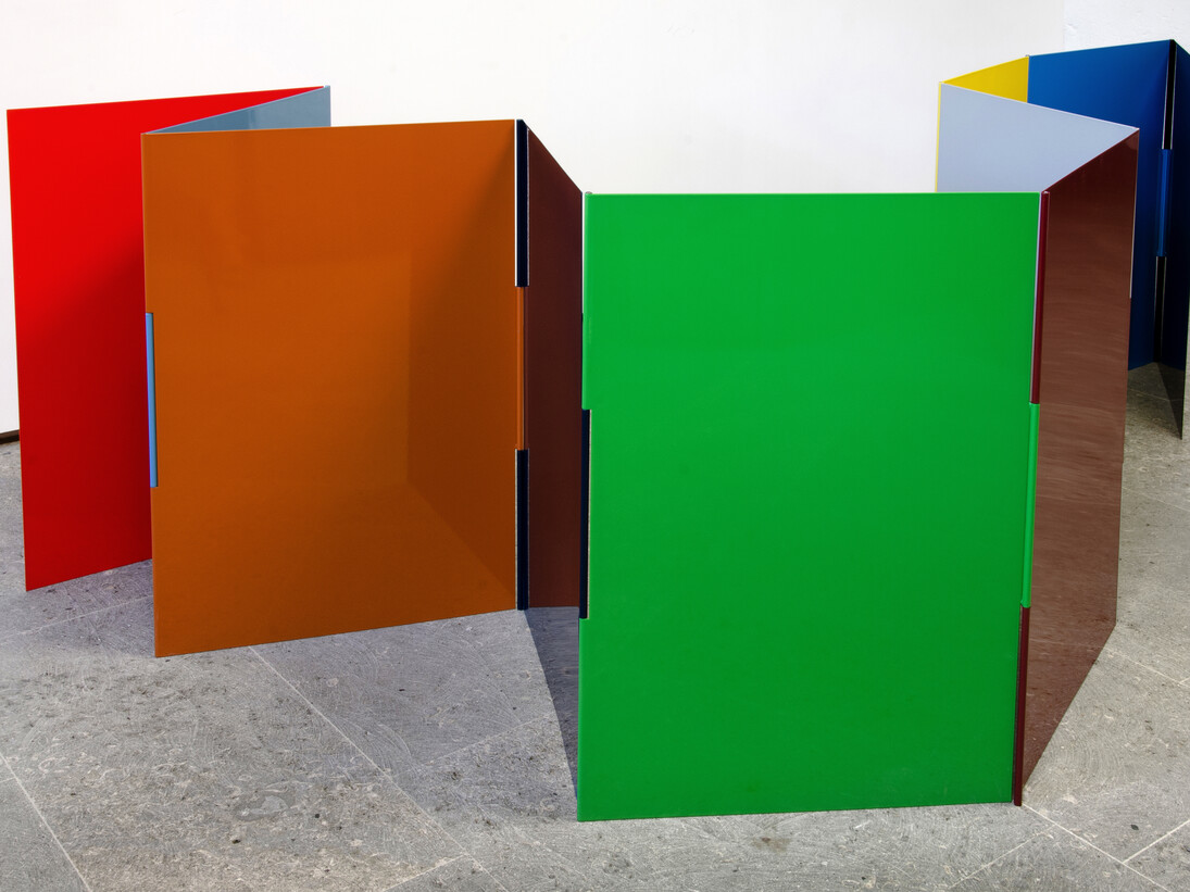 Bernard Voïta, Le jardin d‘Omar II, 2014, Thermo lacquered Stell, Dimension Variable, max. 80 x 600 cm, copyright the artist and courtesy of Galerie Bob van Orsouw Gmbh, Zurich
