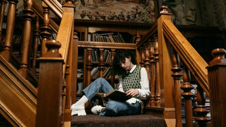 En un mundo que valora la gratificación inmediata, la educación es una apuesta por el desarrollo a largo plazo