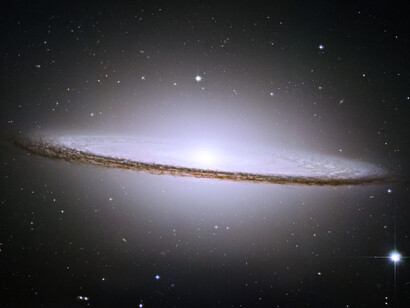 Galaxia NGC 4594 fotografiada por el Hubble