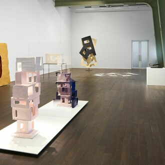 Rachel Khedoori, exhibition view. Courtesy of Hauser & Wirth