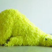 Paola Pivi, Have you seen me before?, 2008, Schiuma poliuretantica, piume, plastica, legno, acciaio / Polyurethane foam, feathers, plastic, wood, steel, 100x200x100 cm.
Courtesy: Fondazione Sandretto Re Rebaudengo.

Prestatore: Fondazione Sandretto Re Rebaudengo
