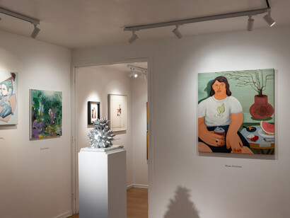 La Casa por la Ventana, 2023, exposición colectiva. Courtesy of Isabel Croxatto Galería