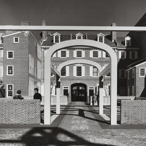 Franklin Court for the Independence National Historical Park (The Ghost House), Philadelphia (detalle). Venturi and Rauch, 1972-1975. Cortesía del Museo de Bellas Artes de Bilbao