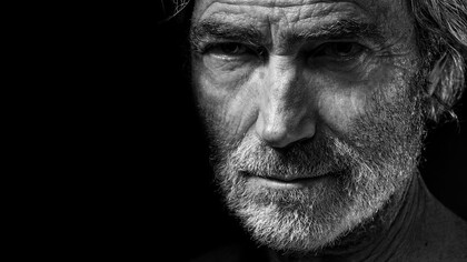 A volte ci sono parole che non dicono niente e sguardi che dicono tutto (Anonimo). Foto di Marianna Santoni.