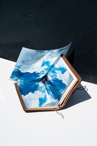 Para Freud, os sonhos tem natureza desordenada para os desejos inconscientes