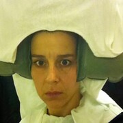 Nina Katchadourian, Lavatory Self-Portrait in the Flemish Style #11,2011, C-print, 34 x 27cm
© Nina Katchadourian, Image courtesy of the Saatchi Gallery, London