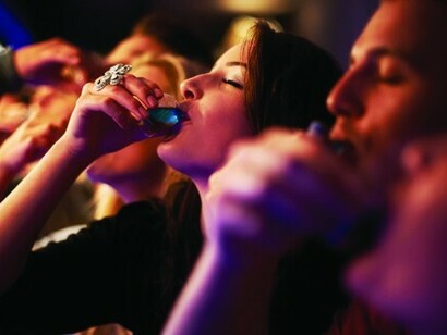 Un bicchiere dopo l'altro