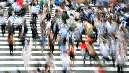 Oggigiorno, i vertici mondiali continuano a ricercare nella demografia la causa principale dell'attuale crisi globale, le cui radici affondano nella teoria popolazionista di Thomas Robert Malthus