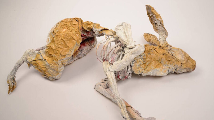 Omer Even Paz, Hare, 2015, aluminum foil, spray paint, 60 x 35 x 25 cm, courtesy of the artist