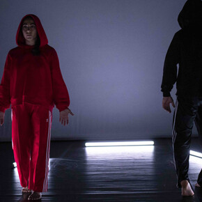 Le petit chaperon rouge. Avec l'aimable autorisation du La Comédie de Clermont-Ferrand