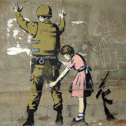 Grafiti de Bansky en el muro de Cisjordania