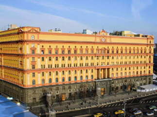 Lubianka (en ruso: Лубя́нка) es el nombre popular del cuartel general del Servicio Federal de Seguridad (FSB), anteriormente KGB, y la prisión anexa en la plaza Lubianka de Moscú, Rusia