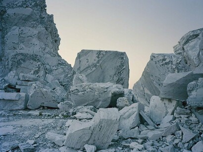 Primož Bizjak, Passo della Focolaccia, Alpi Apuane, 2017. Courtesy of Obalne Gallery