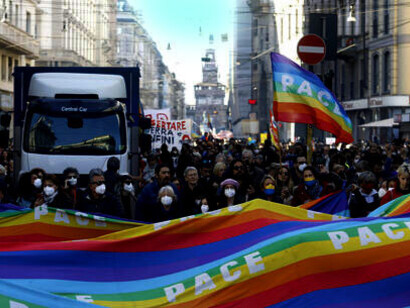 Manifestazione per la pace a Milano nel febbraio 2022, contro il conflitto Russia-Ucraina appena iniziato
