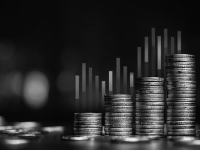 Que el dinero debe ahorrarse y reinvertirse para crecer y crecer, es la máxima calvinista y capitalista a la vez