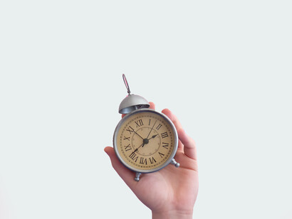 Procrastinare ci fa sentire meglio solo al momento