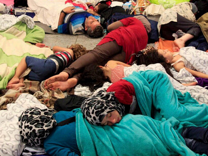 Réfugiés à la gare de Budapest