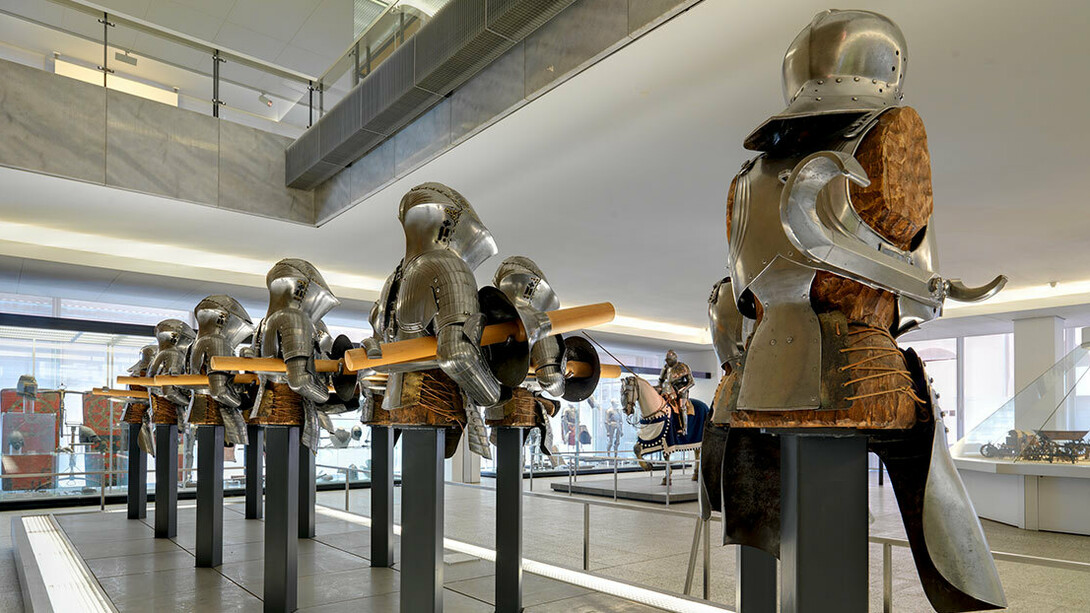 Weaponry, hunting, garden culture, exhibition view. Courtesy of Germanisches Nationalmuseum
