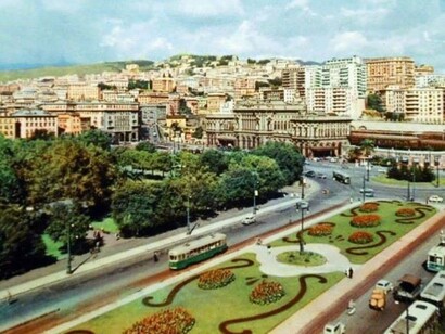 Sbarco a sinistra per i tram in Viale Duca D'Aosta, genova, 1960. Mondotram Forum