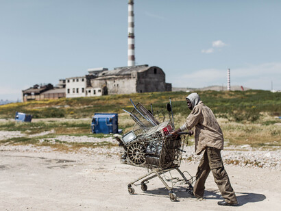 Stefanos Tsivopoulos, History Zero, 2013, video still, © StefanosTsivopoulos, Courtesy the artist and the Kalfayan Galleries, Athens-Thessaloniki